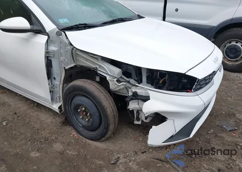 2022 Kia Forte Lxs из США, поврежденный, VIN 3KPF24AD5NE425788